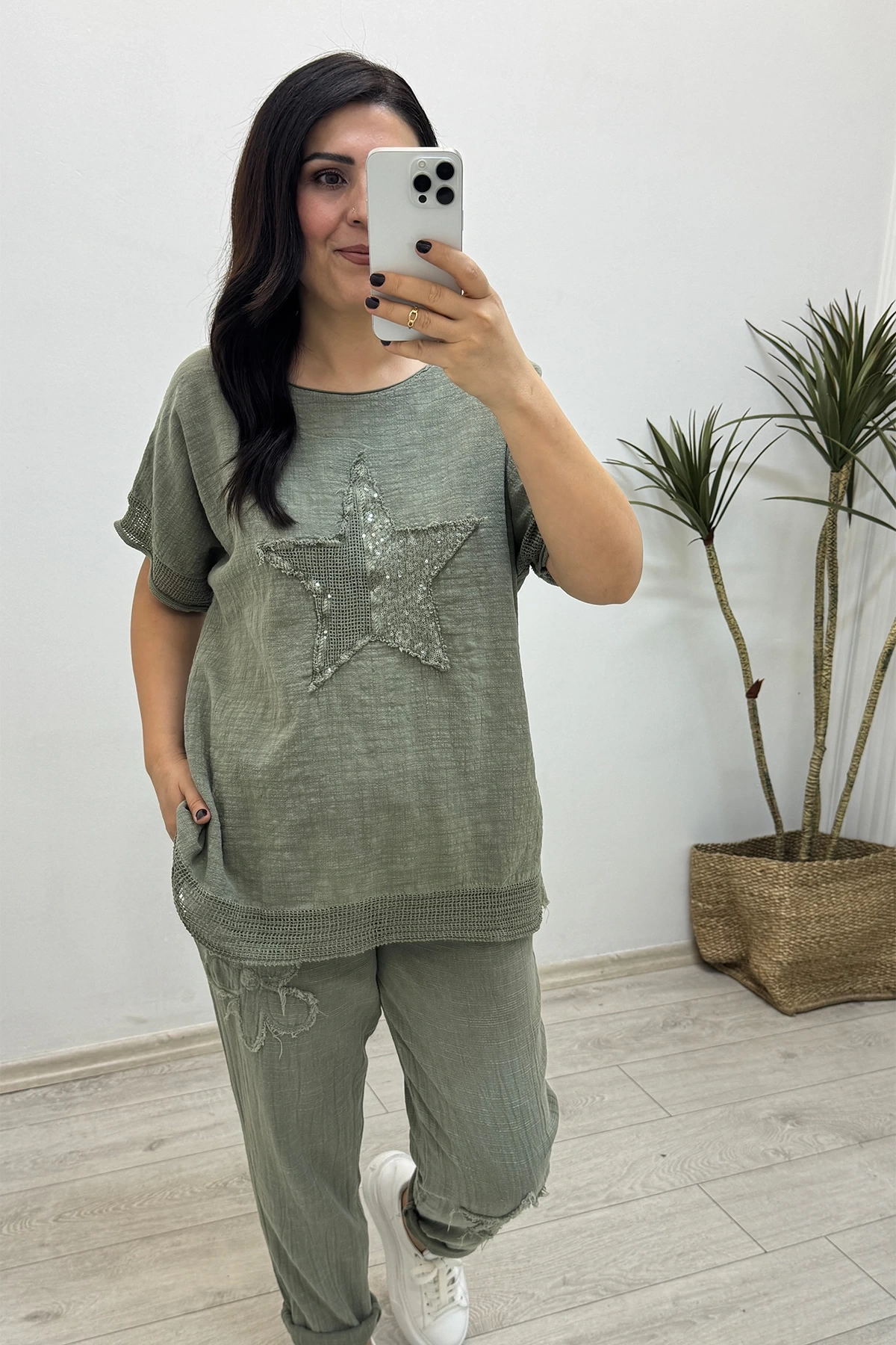 File Detaylı Yeşil Keten Takım