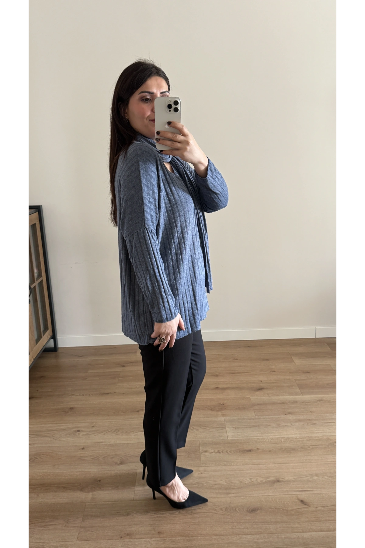 Fularlı Mavi İkili İthal Takım