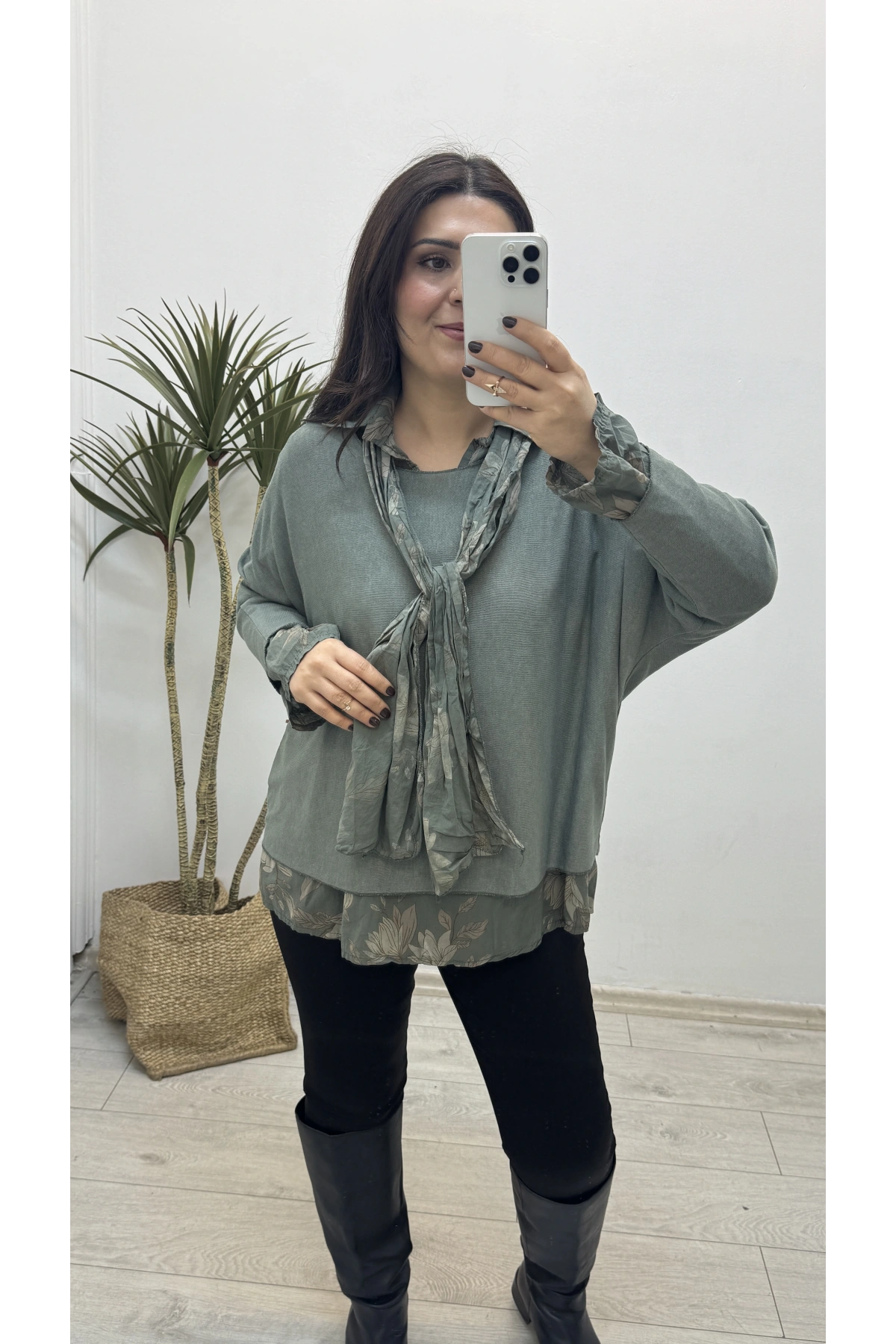 Gömlek Yaka Üç Parça İthal Yeşil Takım