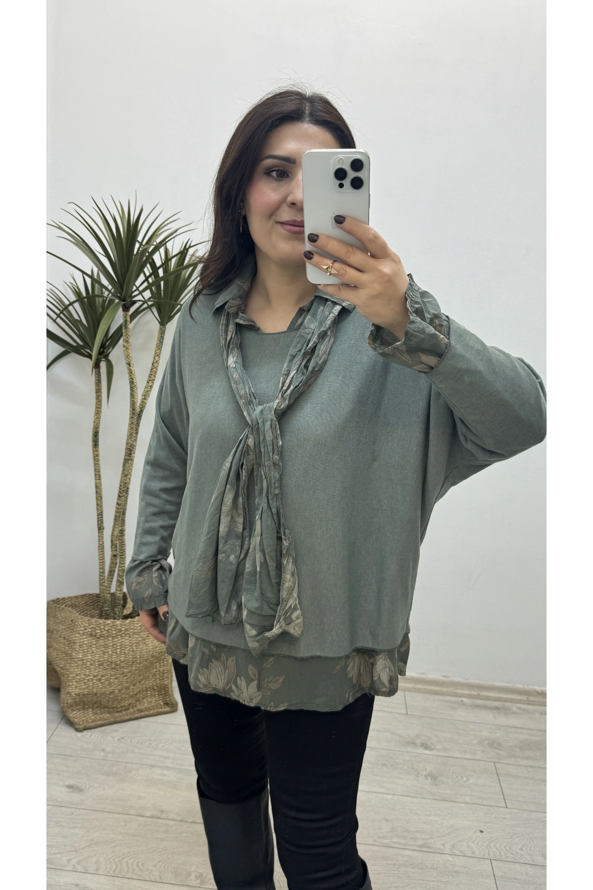 Gömlek Yaka Üç Parça İthal Yeşil Takım