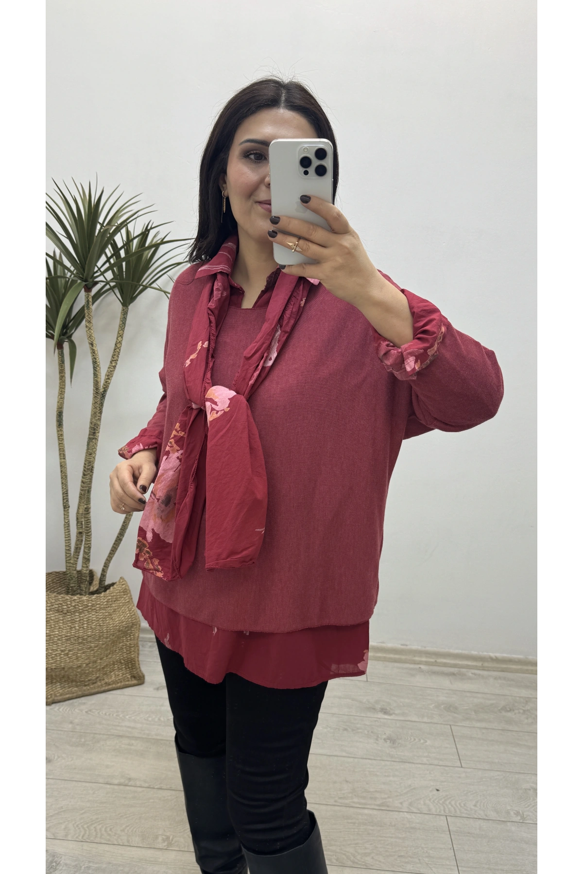 Gömlek Yaka Üçlü İthal Kırmızı Takım