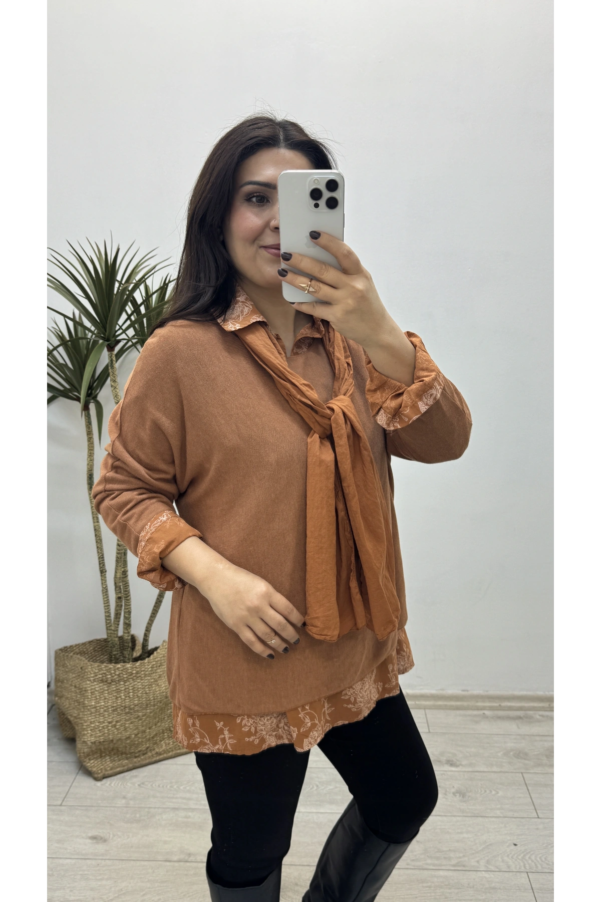 Gömlek Yaka Üçlü İthal Tarçın Rengi Takım