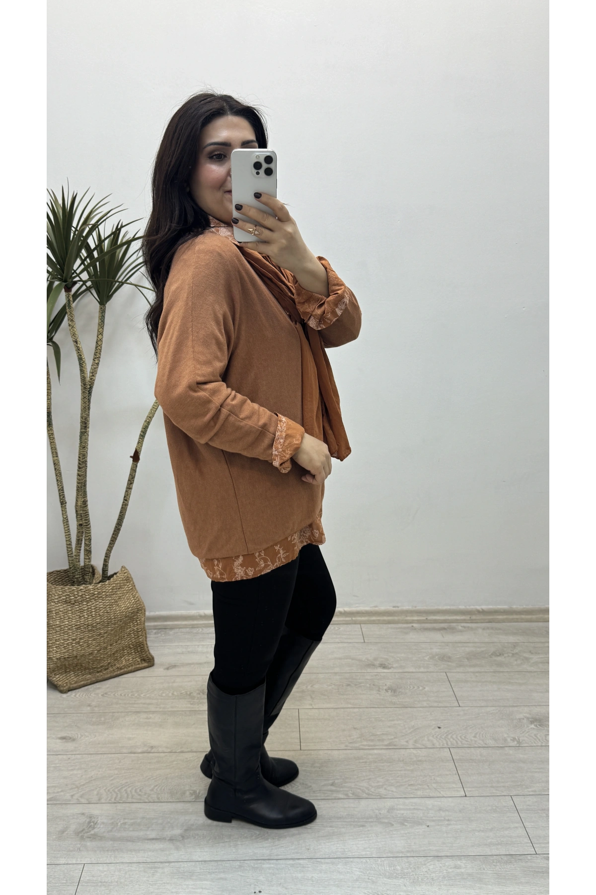 Gömlek Yaka Üçlü İthal Tarçın Rengi Takım