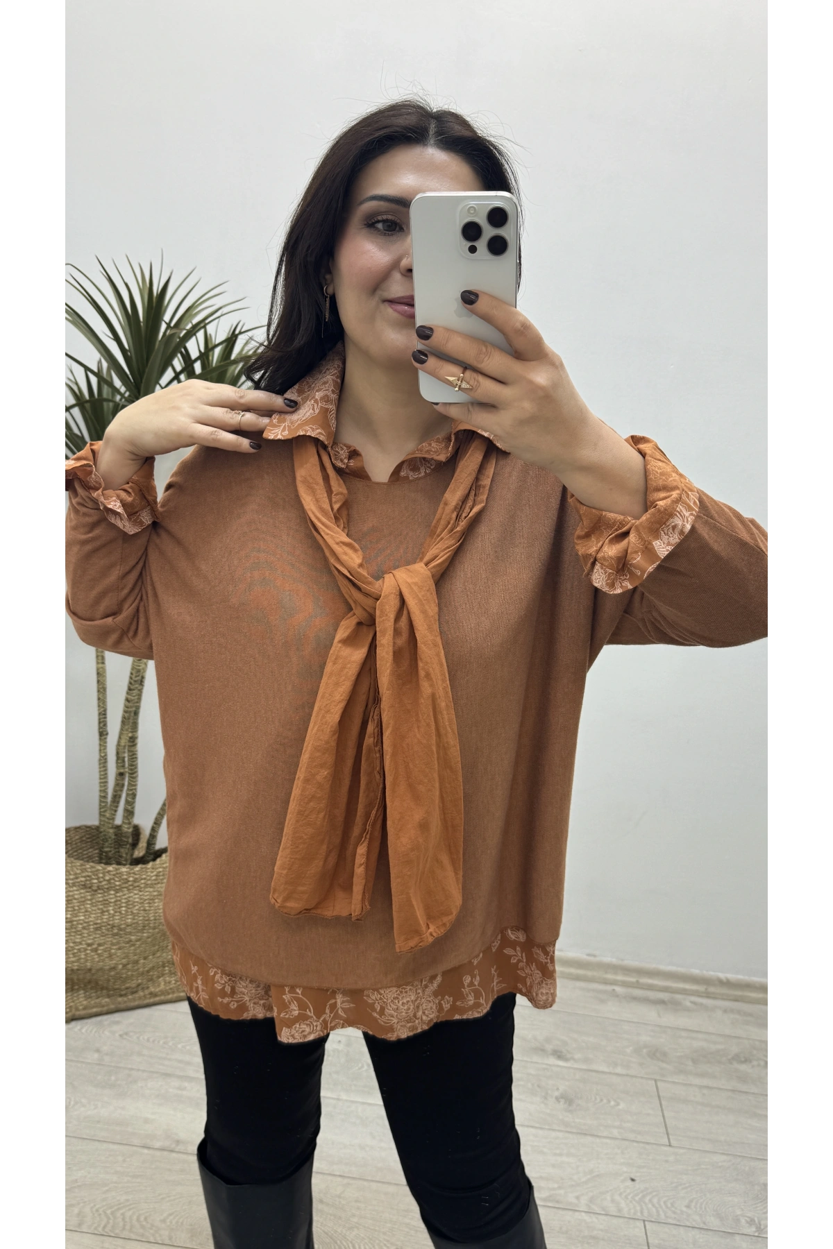 Gömlek Yaka Üçlü İthal Tarçın Rengi Takım