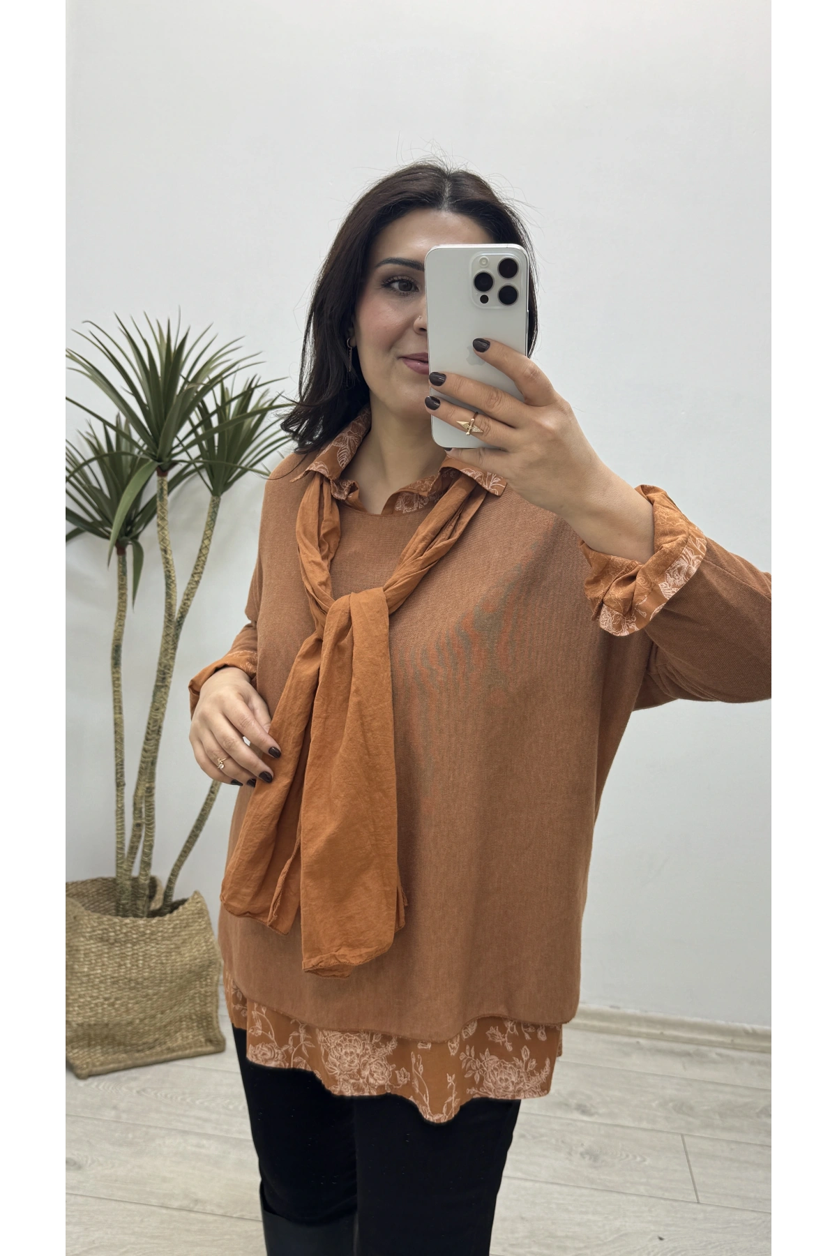 Gömlek Yaka Üçlü İthal Tarçın Rengi Takım