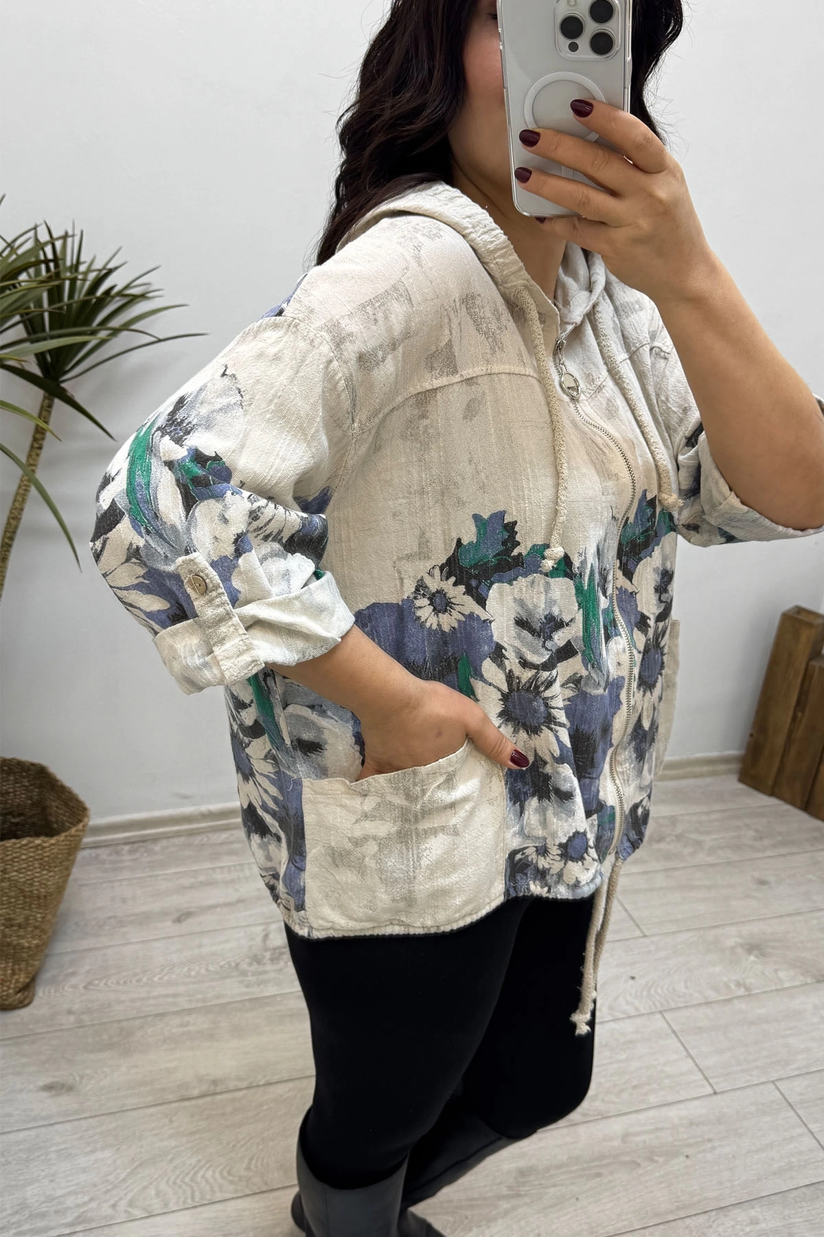 İthal Desenli Kapişonlu Gömlek Ceket Beyaz