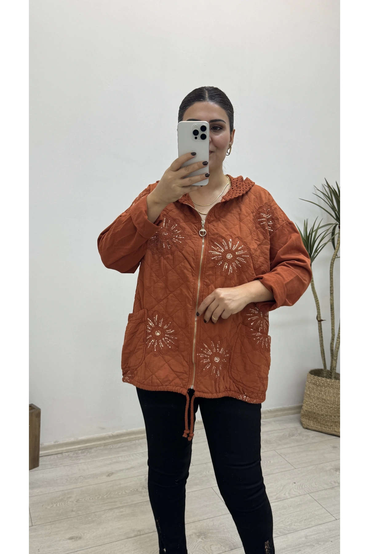 İthal Nakış İşlemeli Kapitone Kiremit Rengi Ceket