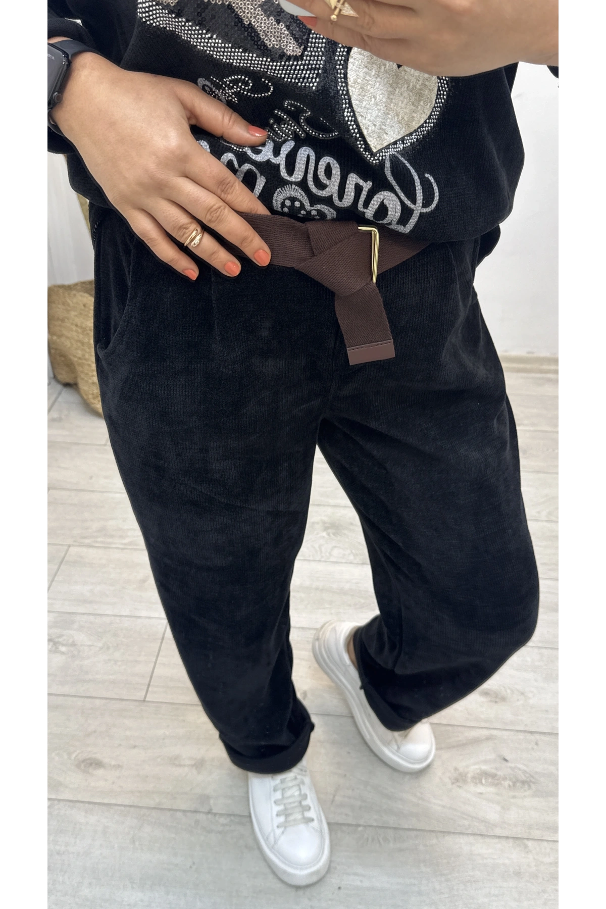 Kadife Kemerli Siyah İthal Pantolon