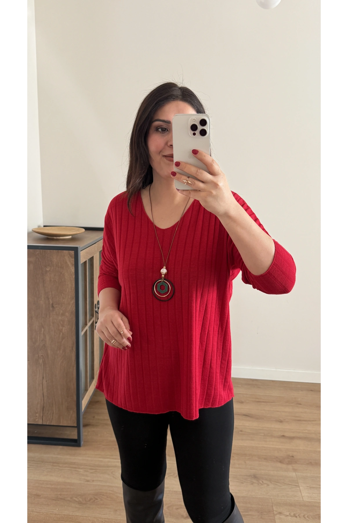 Kırık Taş Baskılı Kırmızı İthal Bluz