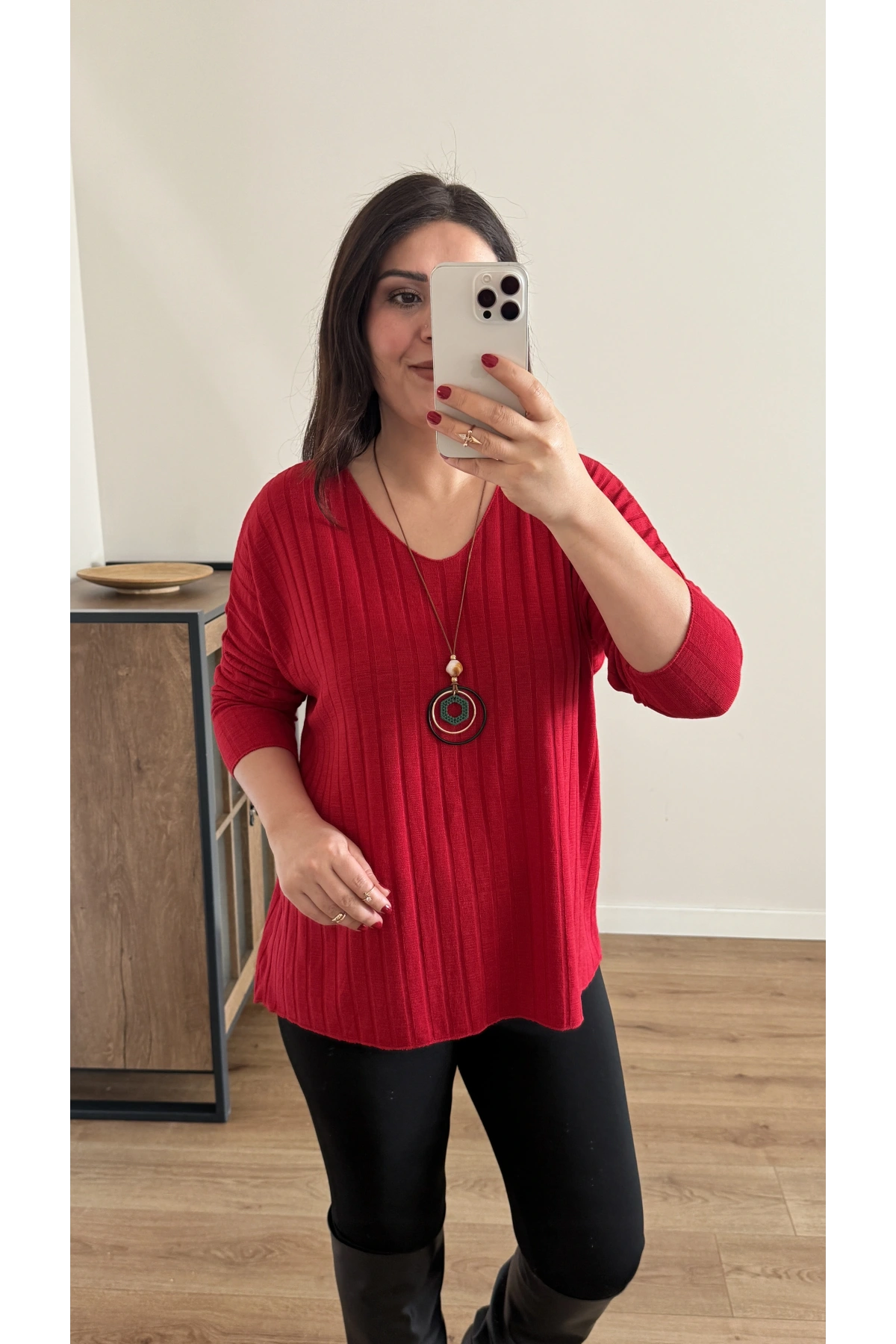 Kırık Taş Baskılı Kırmızı İthal Bluz