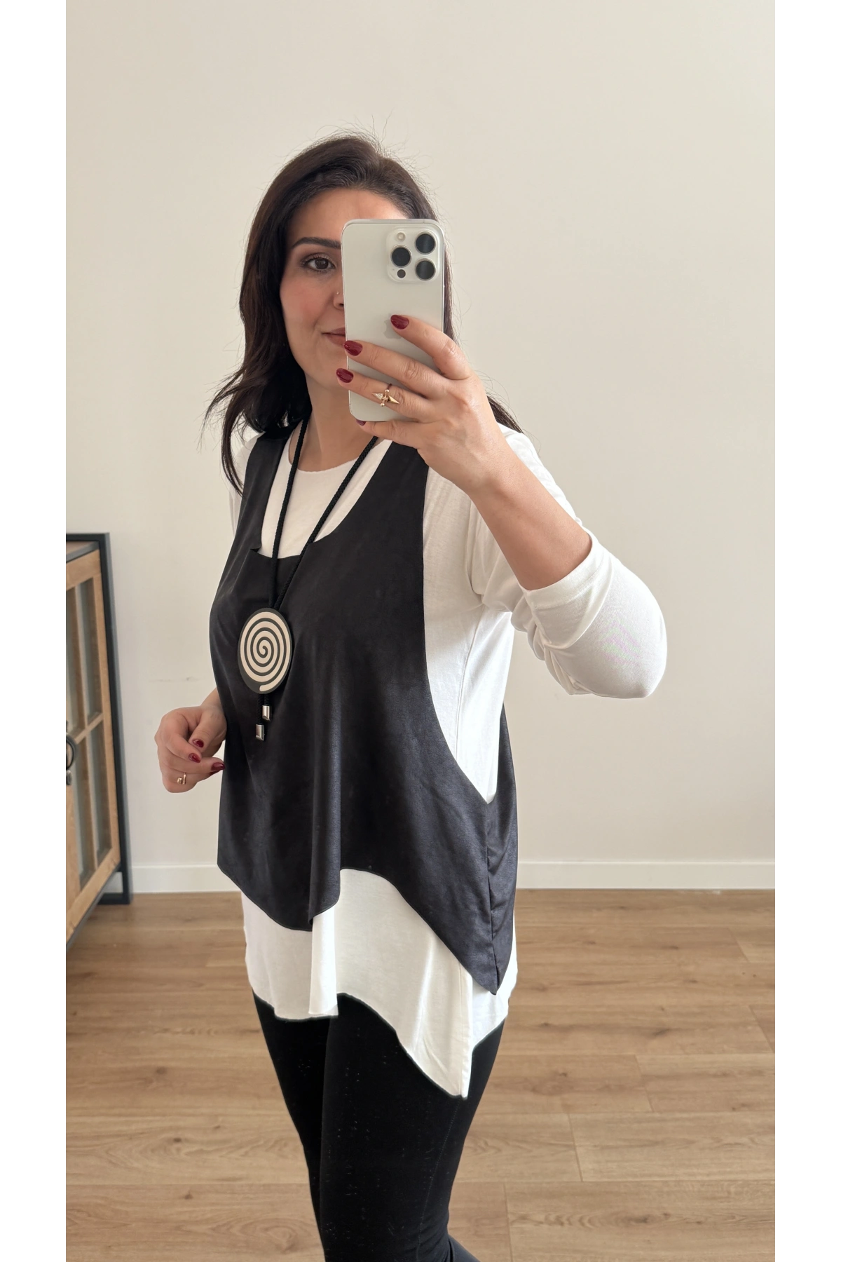 Kolyeli Asimetrik Kesim İkili Takım Bluz