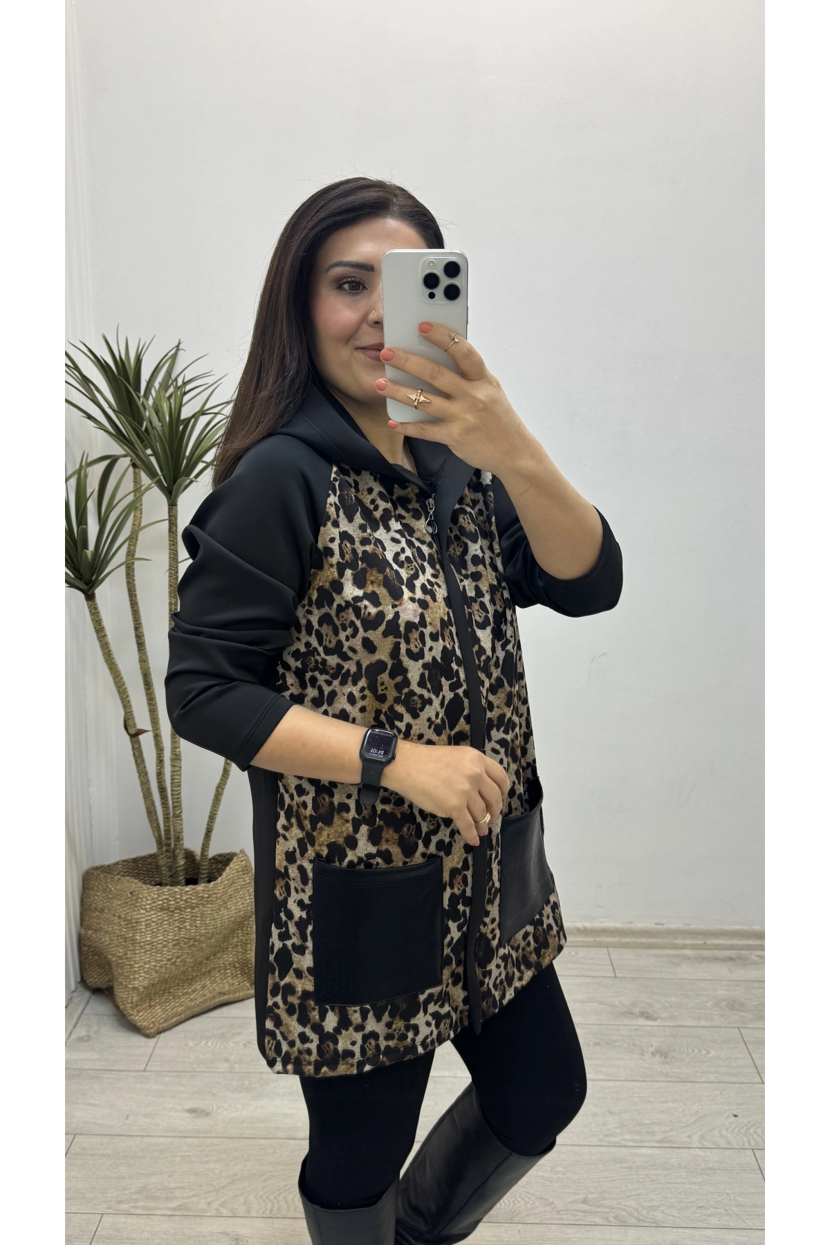 Leopar Desenli Kapüşonlu Ceket