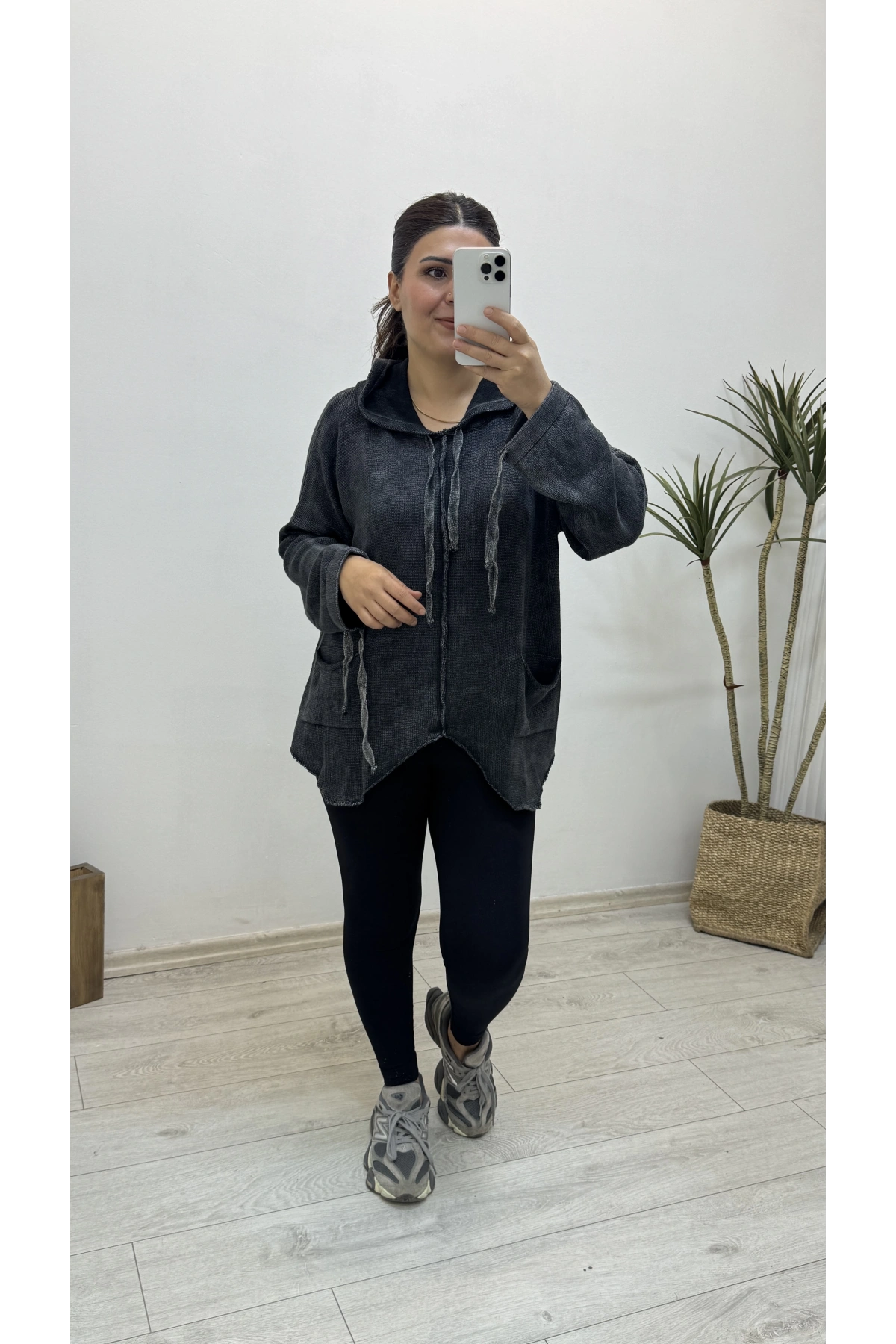 Yıkamalı Triko Örme Asimetrik Kesim Kazak