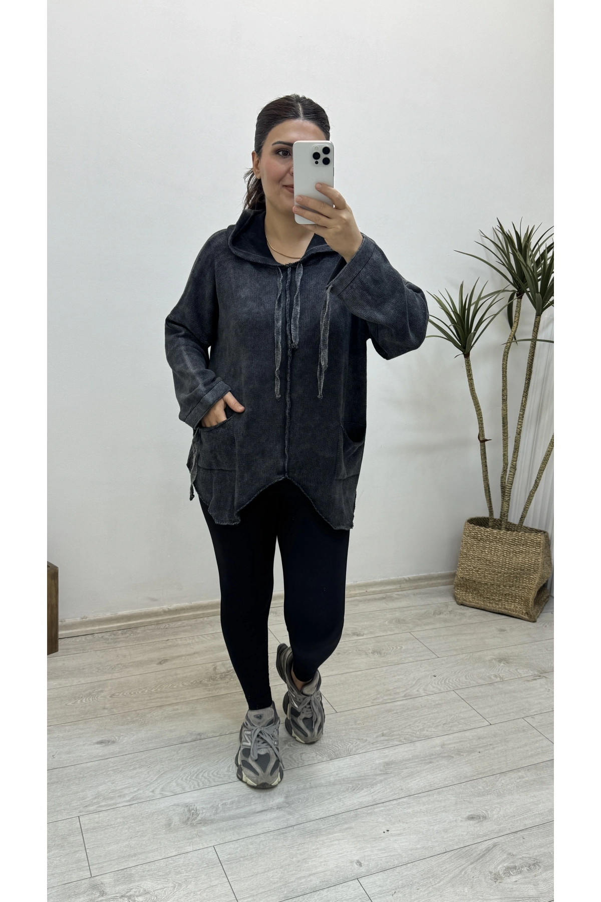 Yıkamalı Triko Örme Asimetrik Kesim Kazak