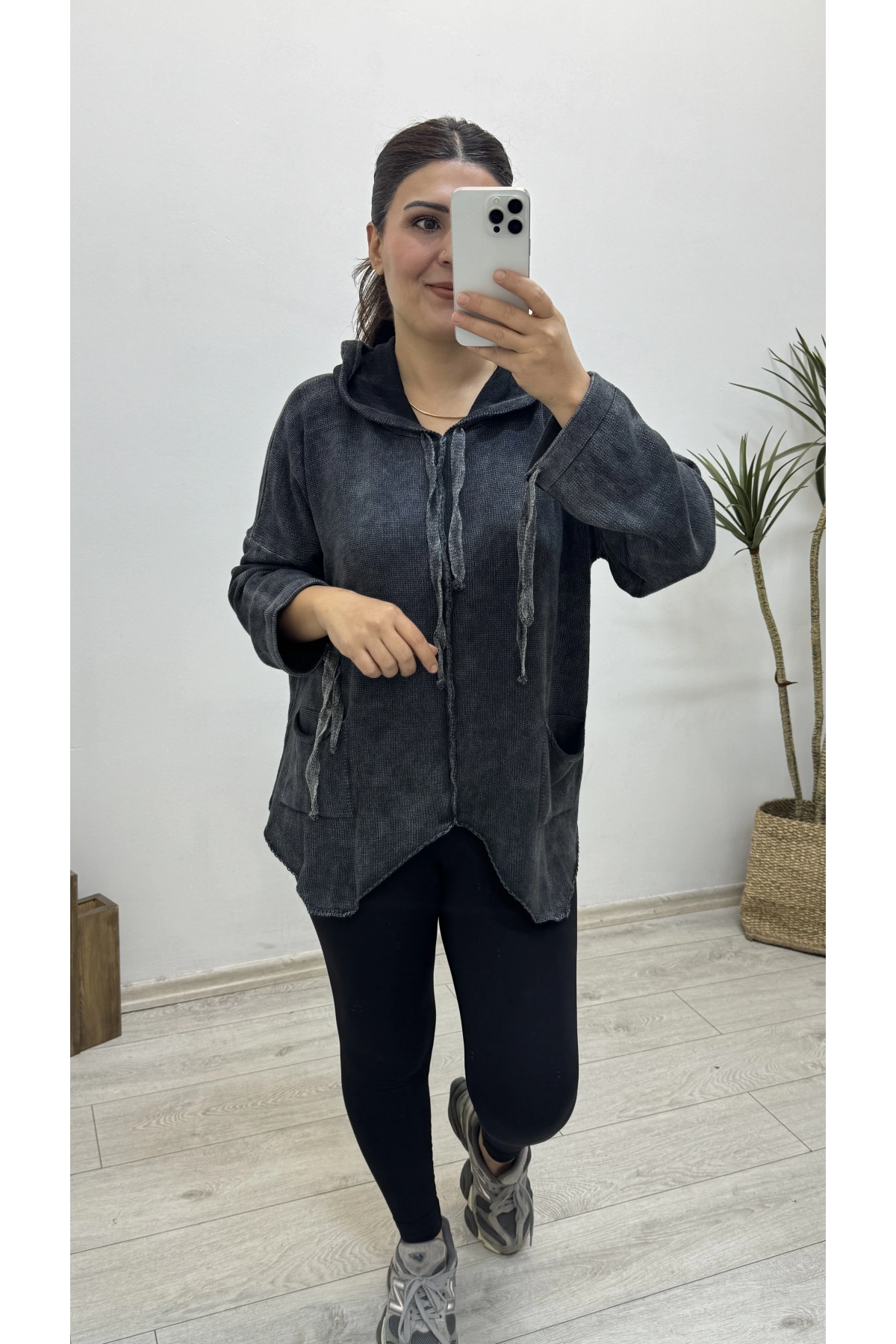 Yıkamalı Triko Örme Asimetrik Kesim Kazak