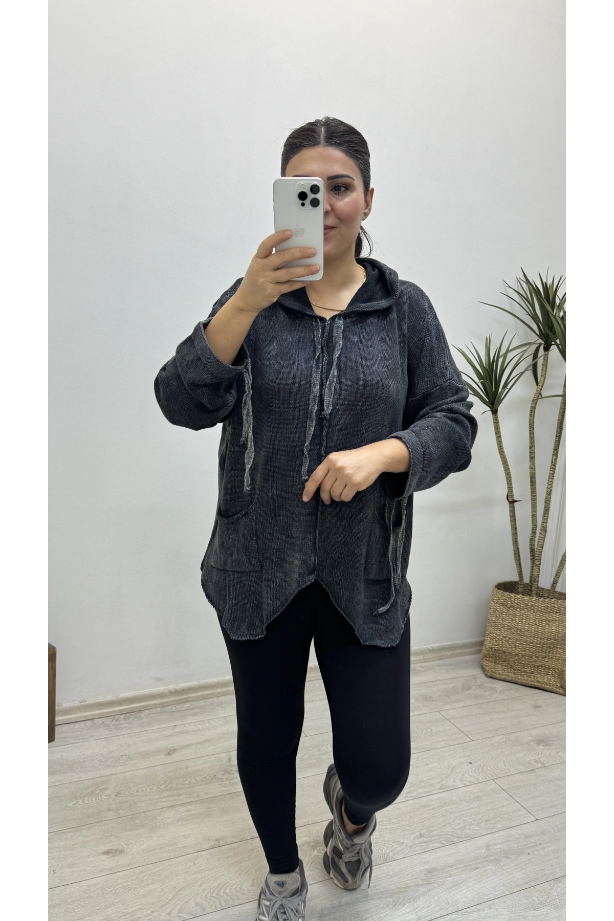 Yıkamalı Triko Örme Asimetrik Kesim Kazak