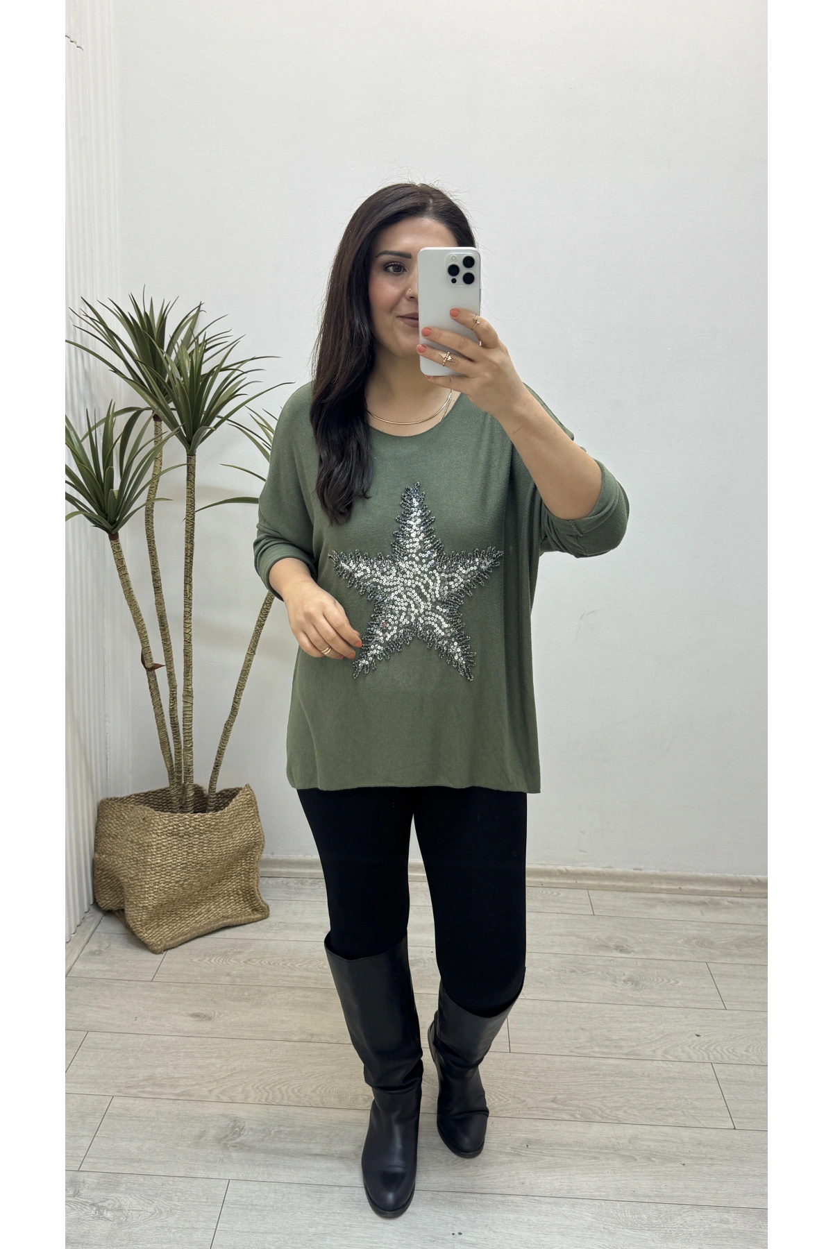 Yıldız Desenli Haki Yeşil İthal Bluz