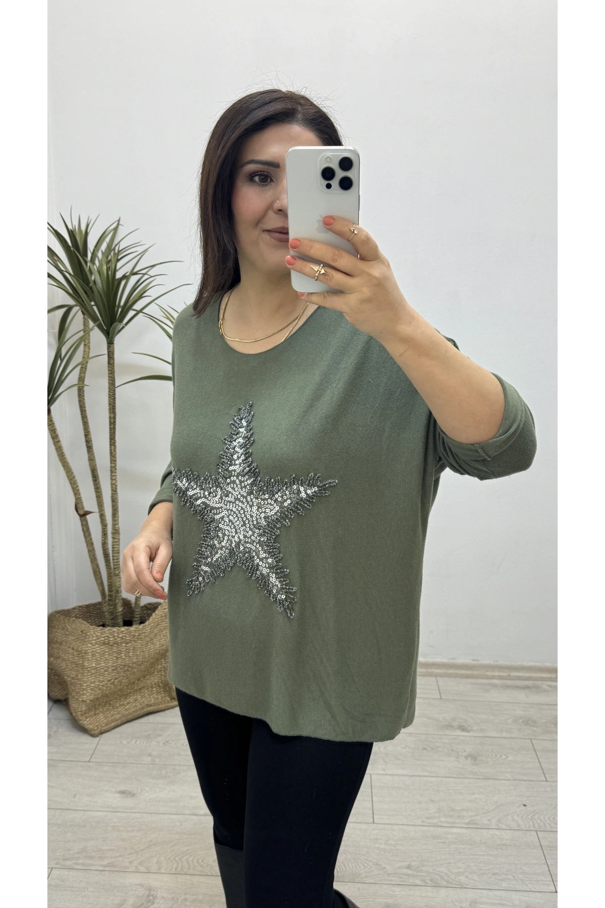 Yıldız Desenli Haki Yeşil İthal Bluz