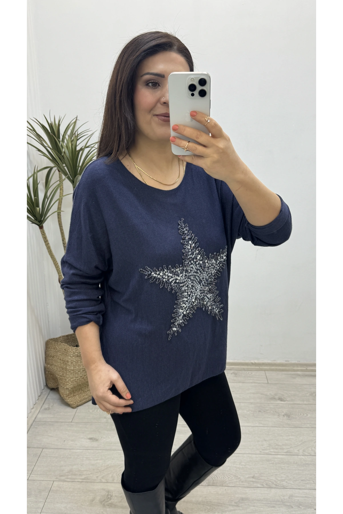 Yıldız Desenli Lacivert İthal Bluz