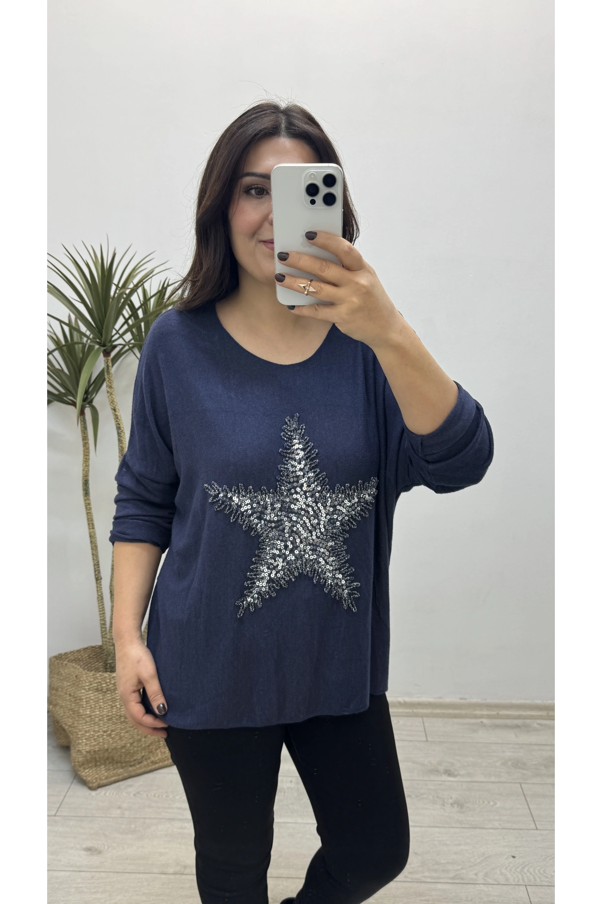 Yıldız Desenli Lacivert İthal Bluz