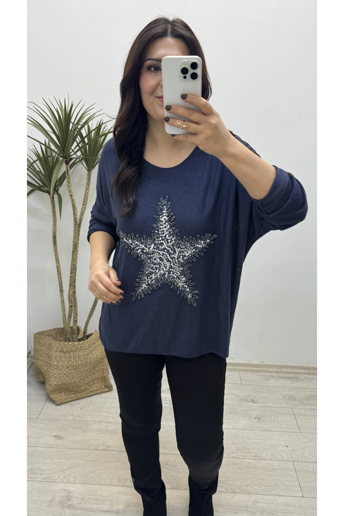 Yıldız Desenli Lacivert İthal Bluz