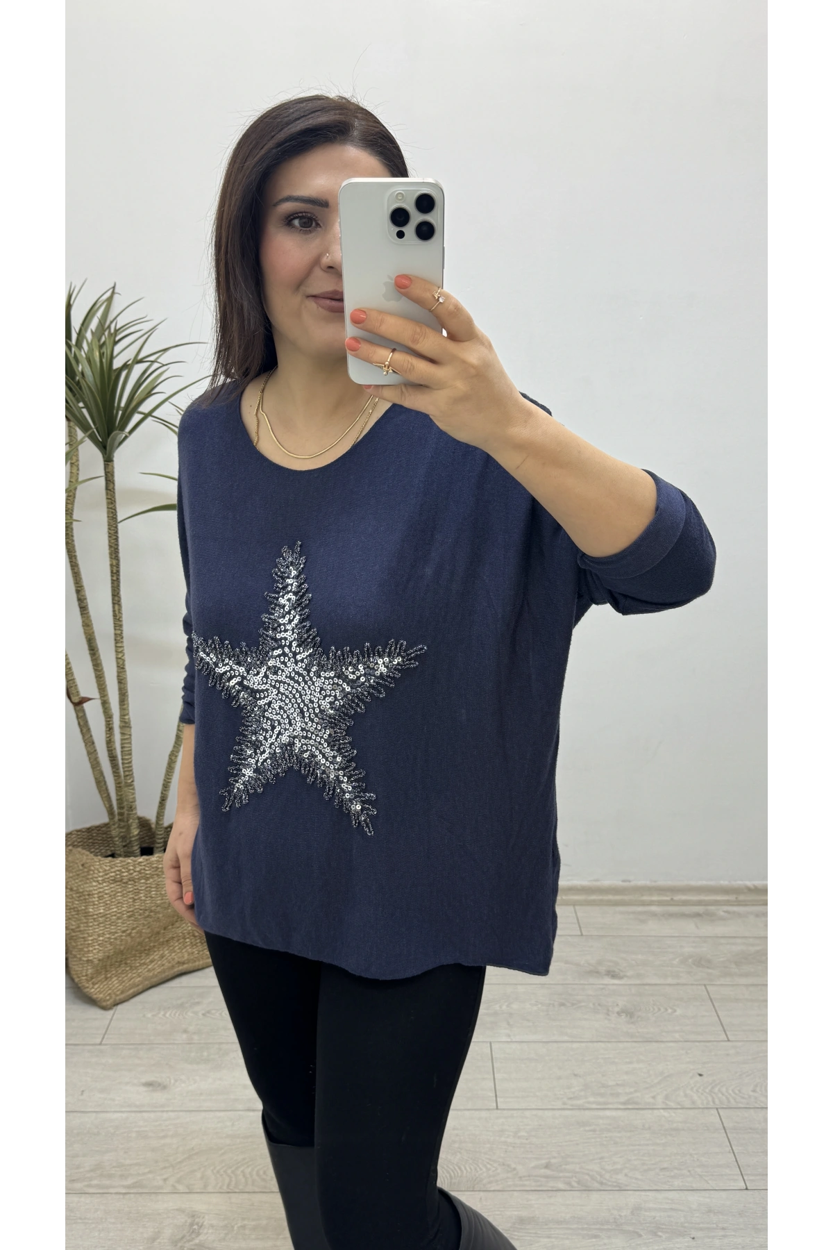 Yıldız Desenli Lacivert İthal Bluz
