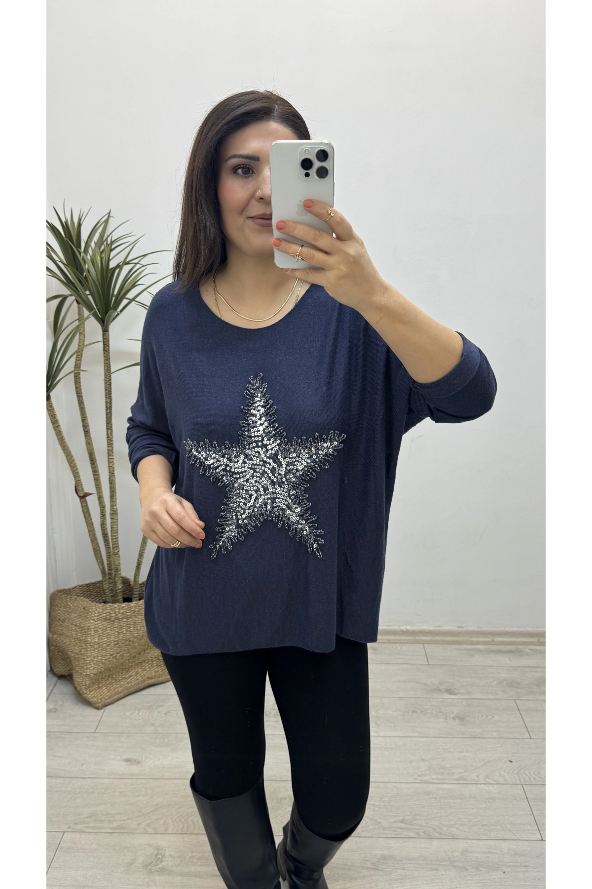 Yıldız Desenli Lacivert İthal Bluz