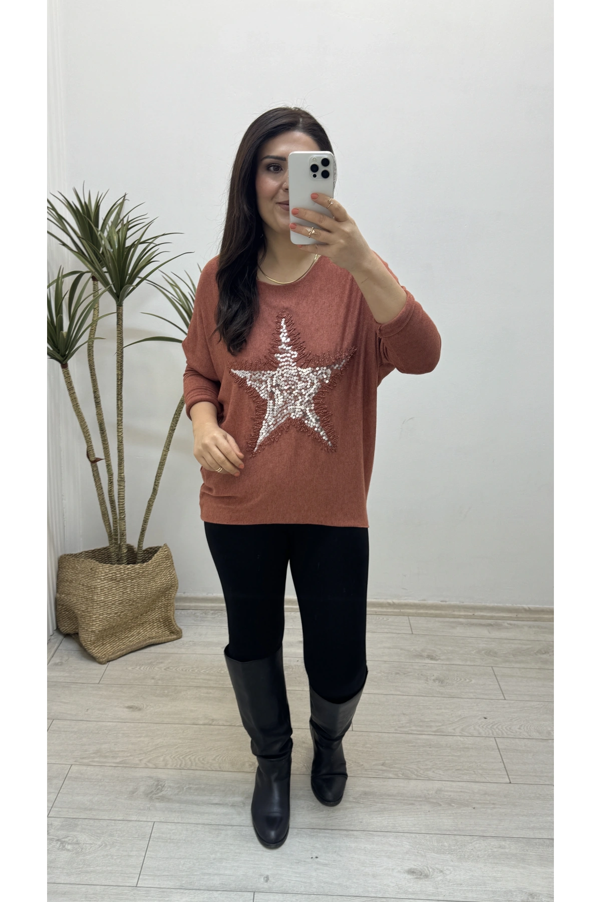 Yıldız Desenli Tarçın Rengi İthal Bluz