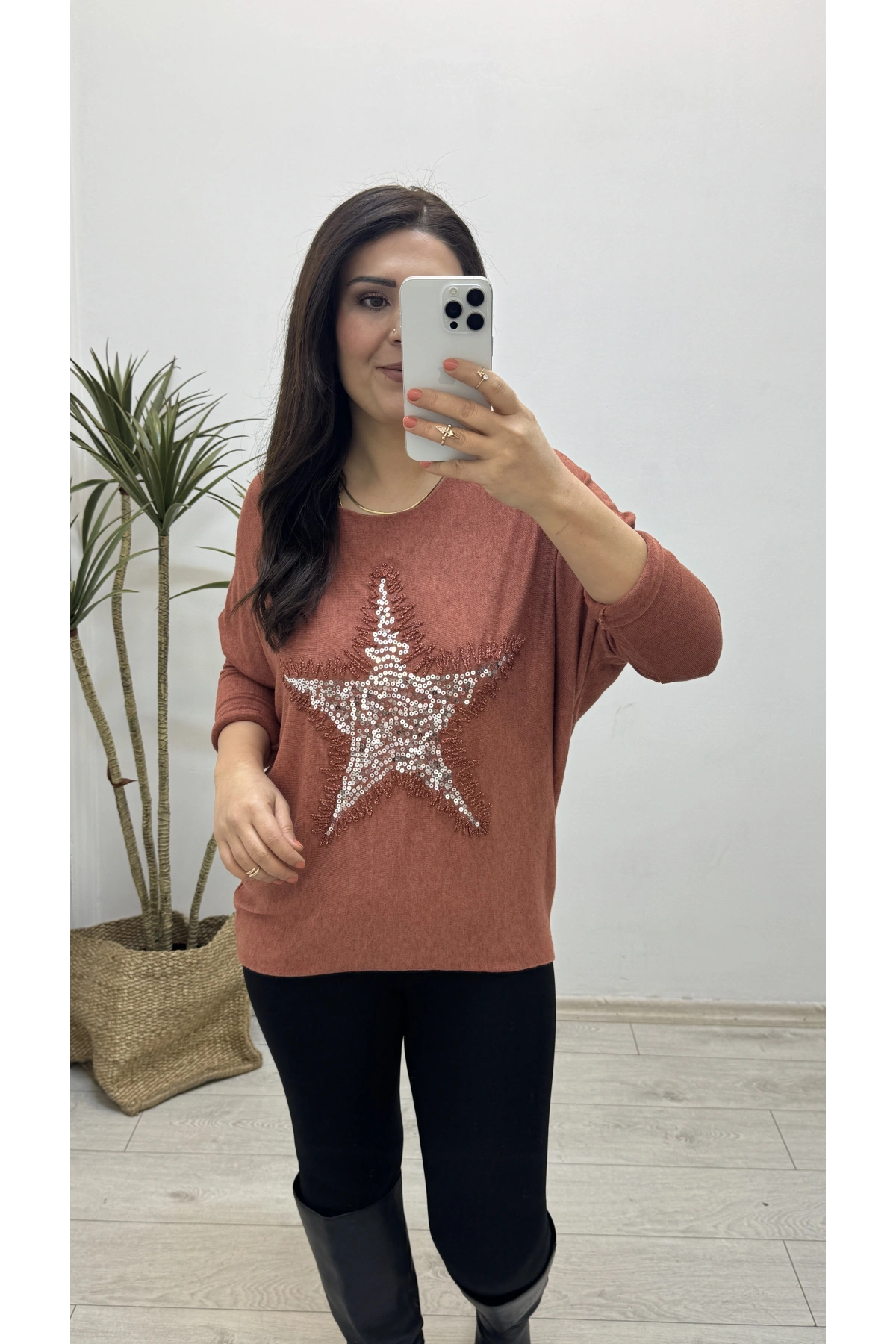 Yıldız Desenli Tarçın Rengi İthal Bluz