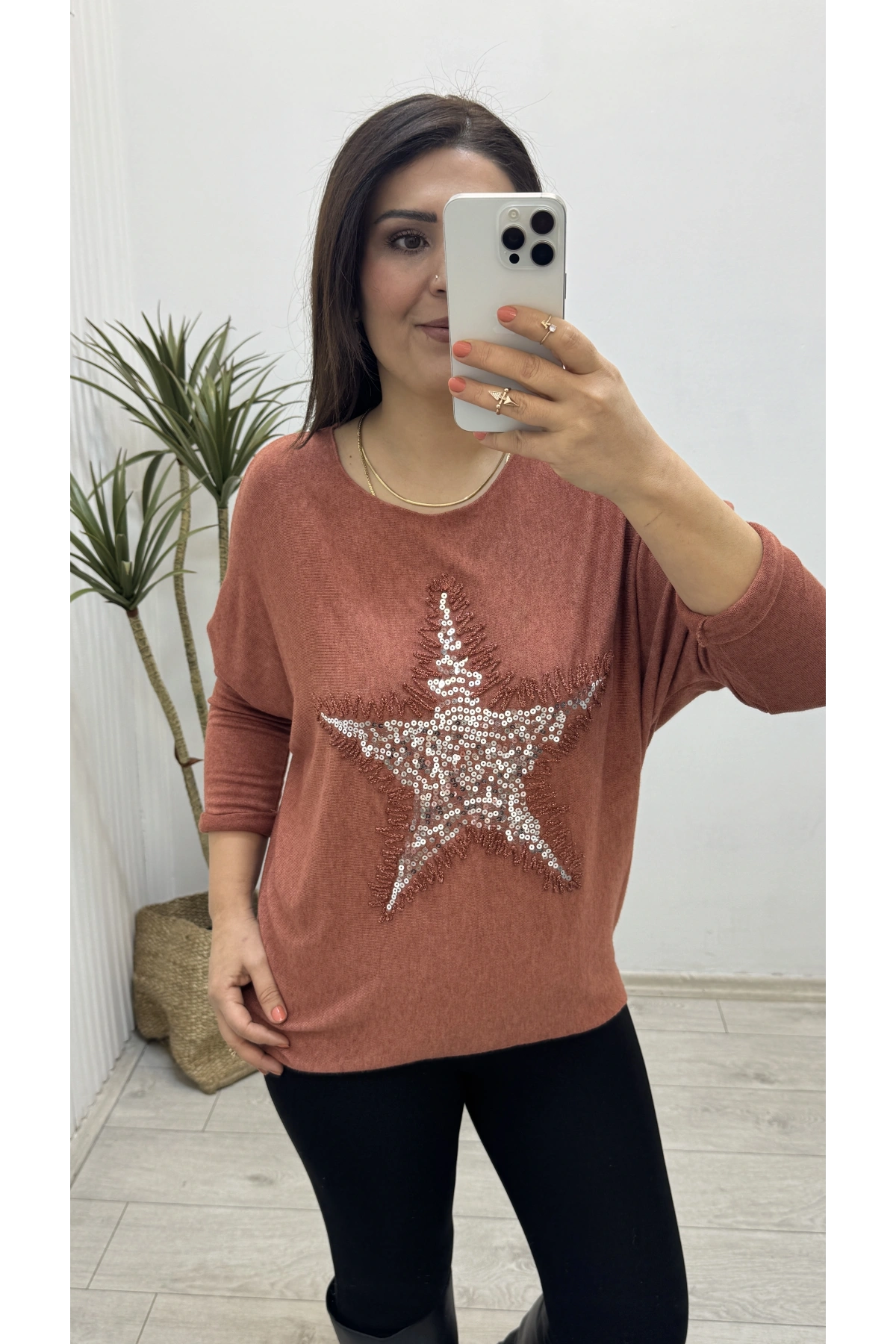 Yıldız Desenli Tarçın Rengi İthal Bluz