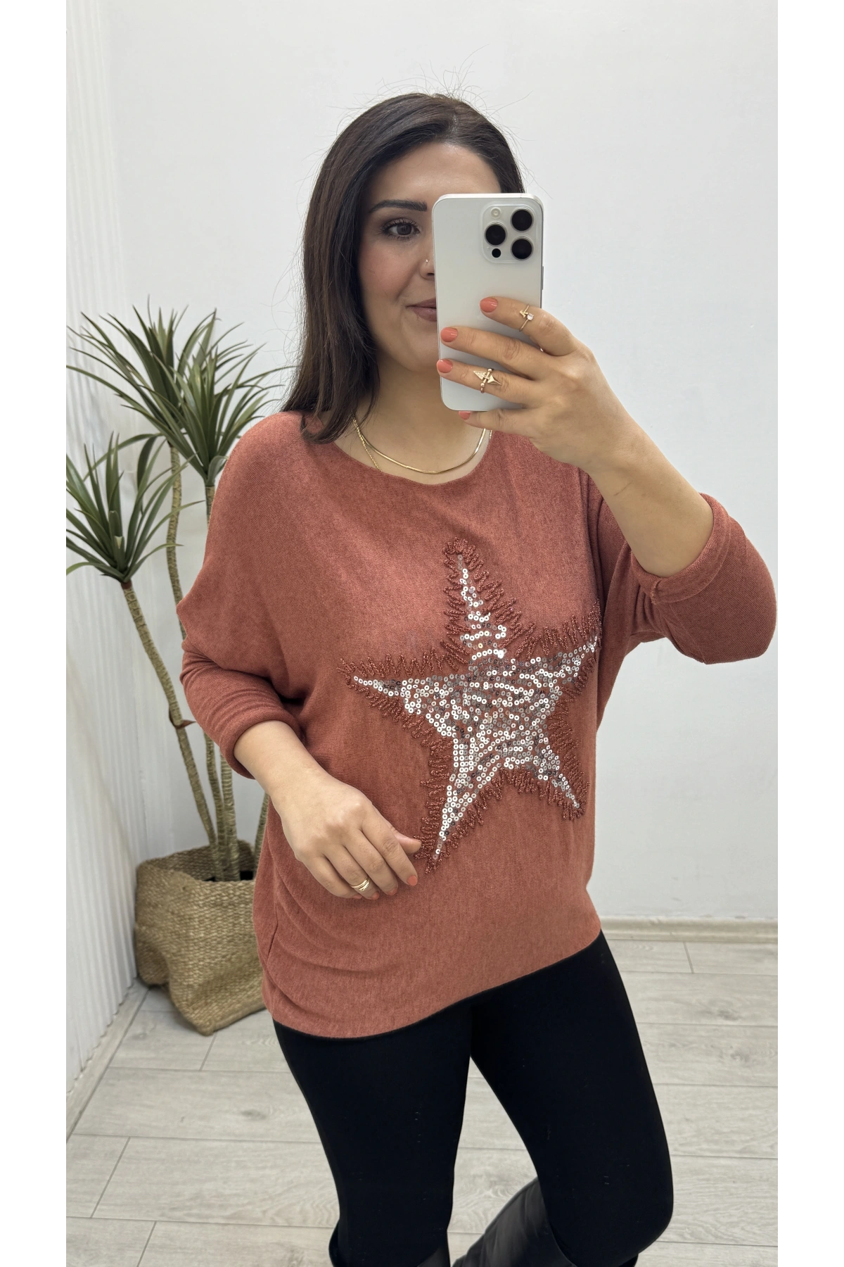 Yıldız Desenli Tarçın Rengi İthal Bluz