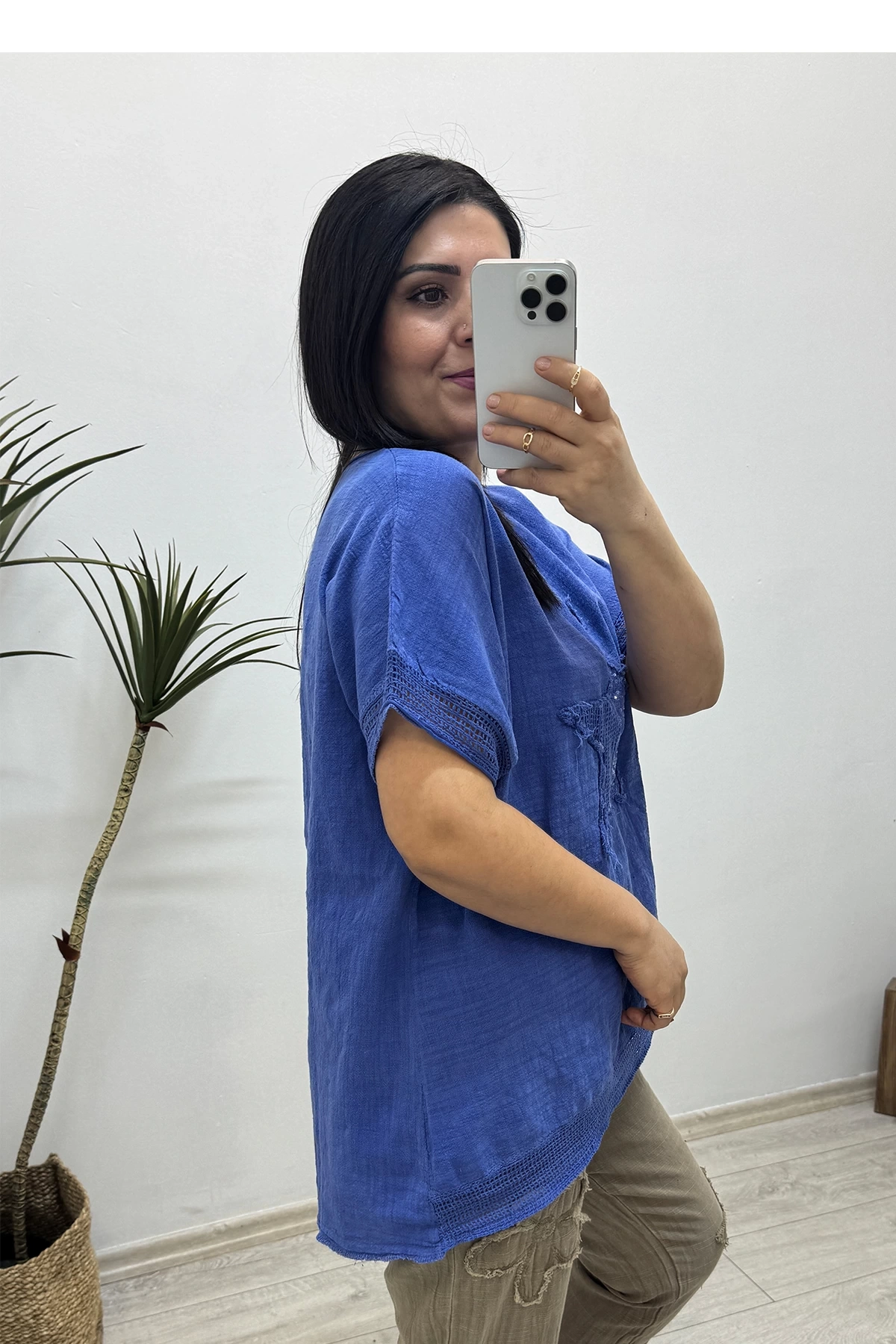 Yıldız Detaylı Saks Mavi Keten Bluz