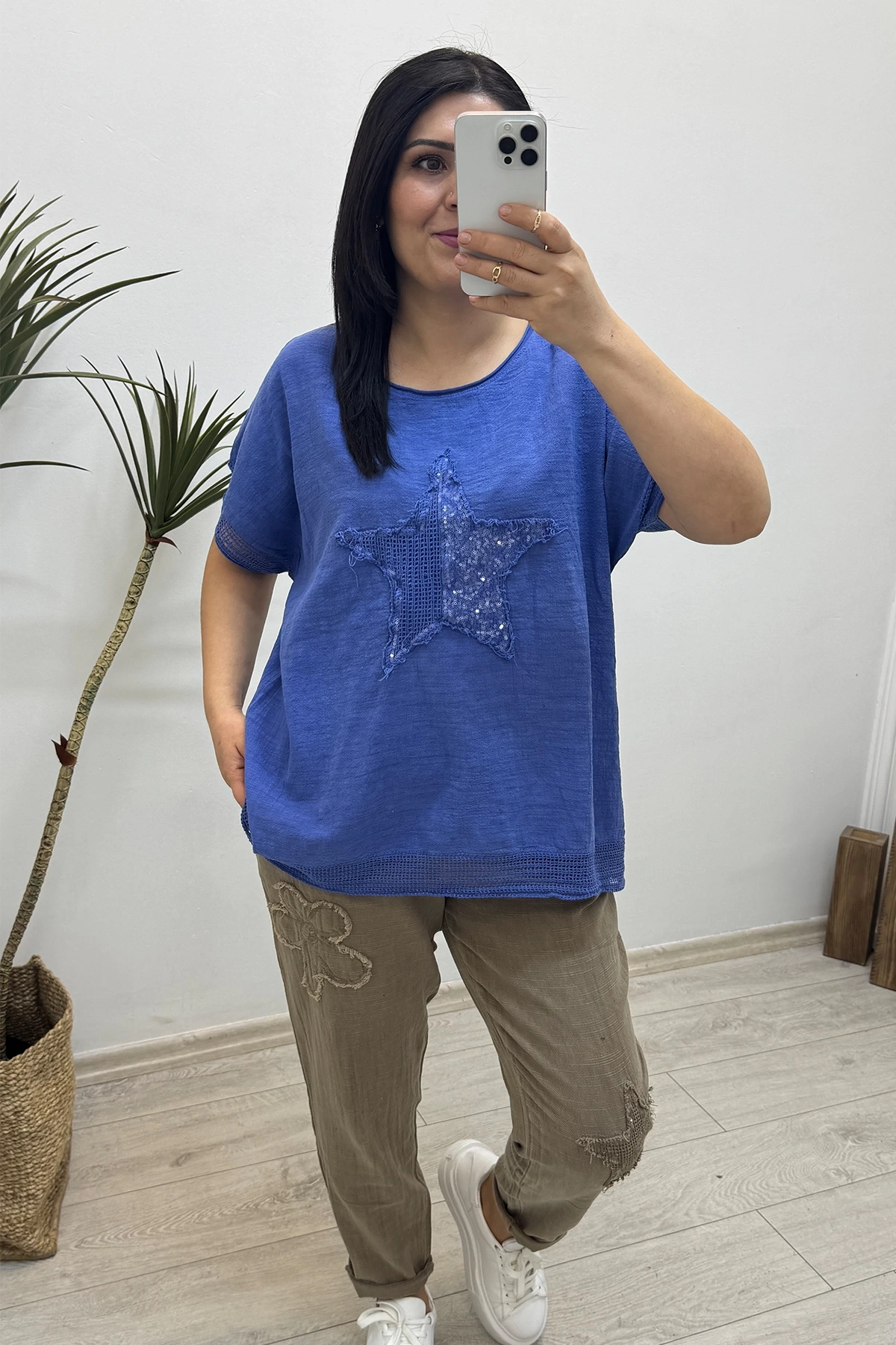 Yıldız Detaylı Saks Mavi Keten Bluz