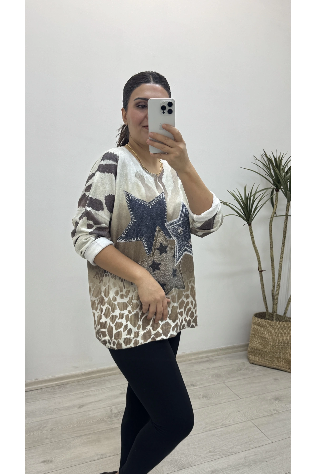 Yılız Detaylı Yumoş Kumaş İthal Bluz