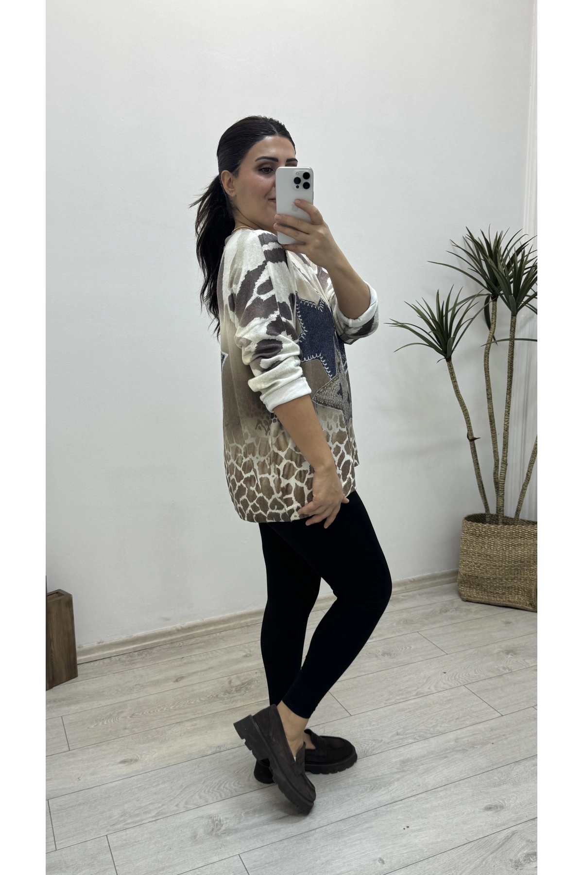 Yılız Detaylı Yumoş Kumaş İthal Bluz