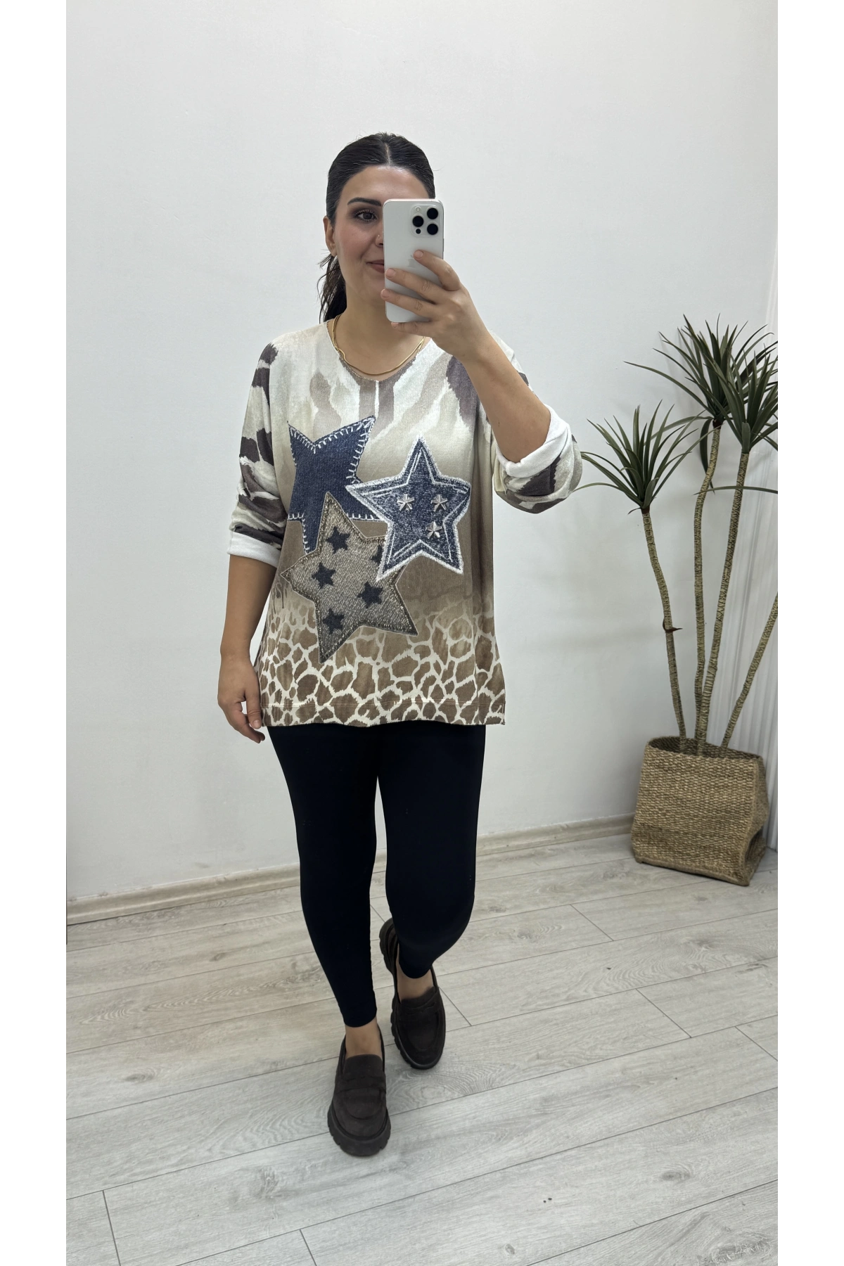 Yılız Detaylı Yumoş Kumaş İthal Bluz