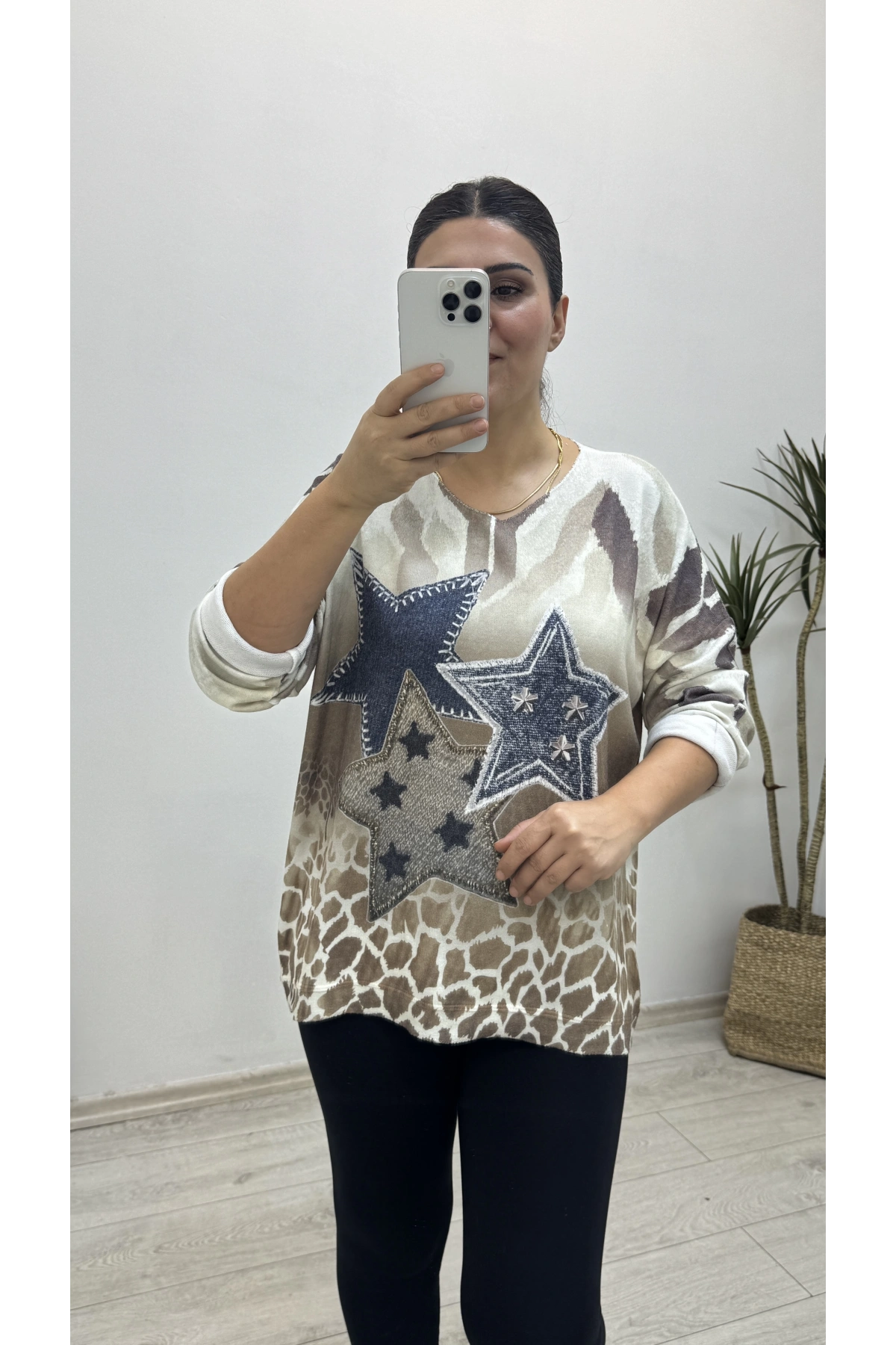 Yılız Detaylı Yumoş Kumaş İthal Bluz