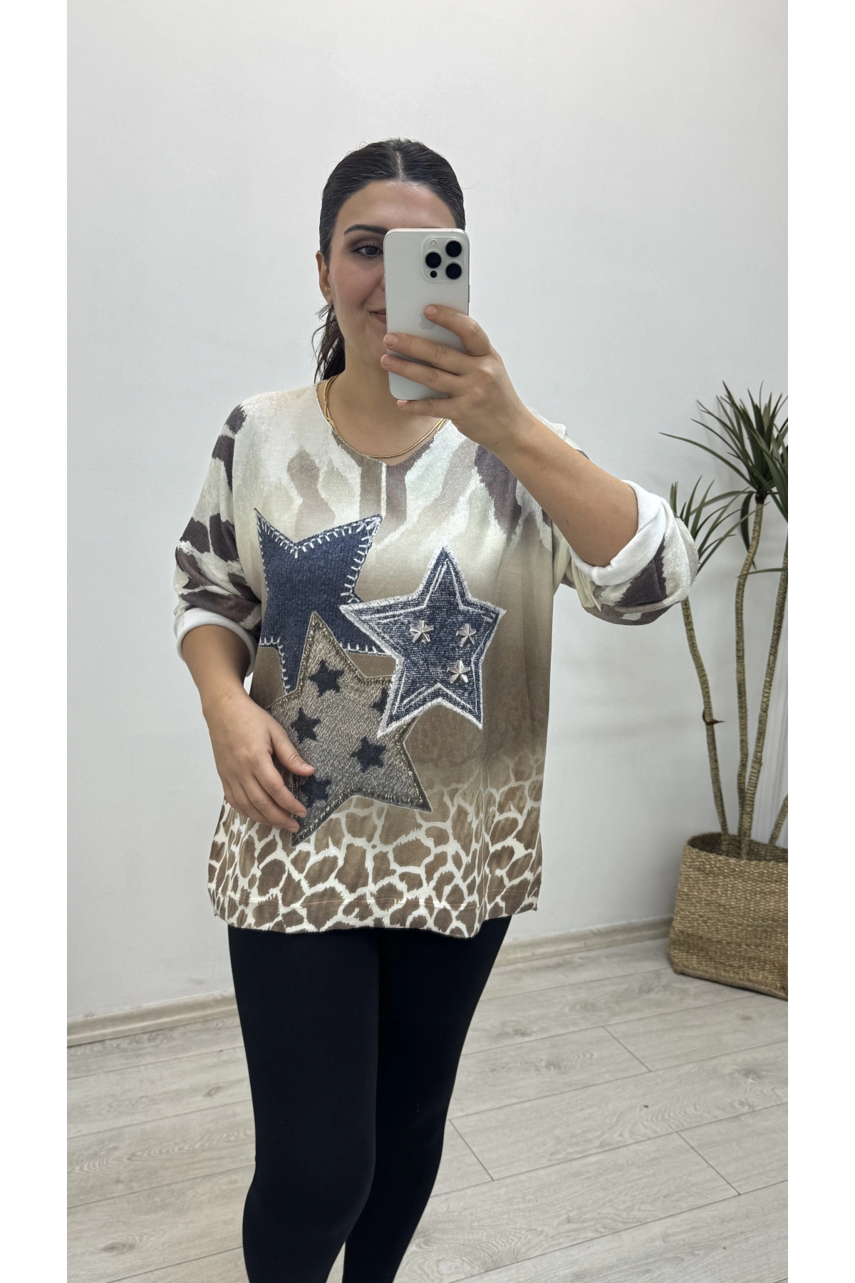 Yılız Detaylı Yumoş Kumaş İthal Bluz