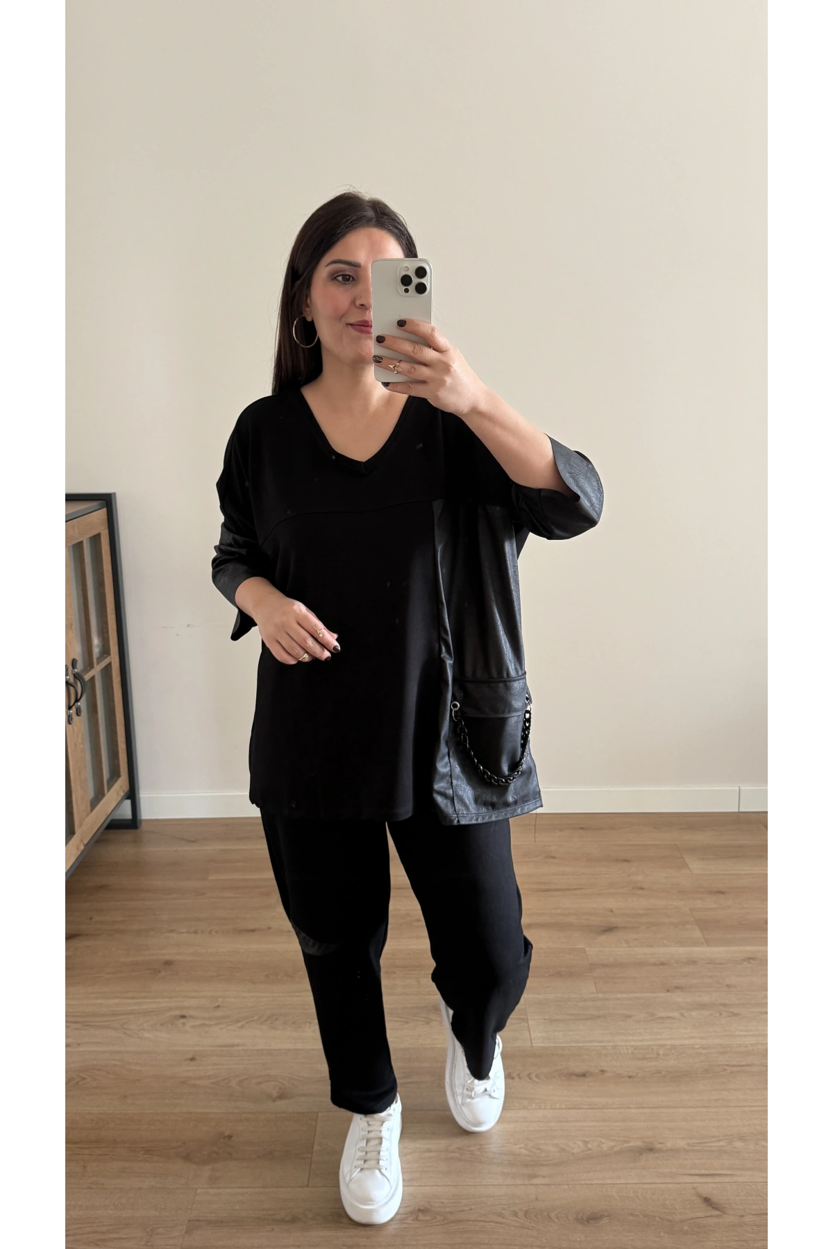 Zincir Aksesuarlı Eşofman Takımı