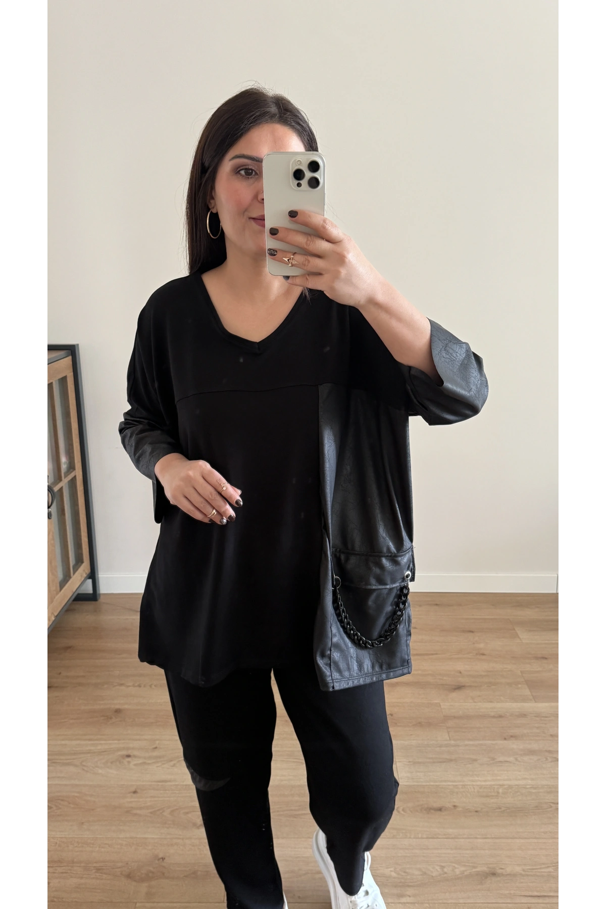 Zincir Aksesuarlı Eşofman Takımı