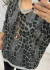 Leopar Sim Baskılı Yeşil  V Yaka Bluz