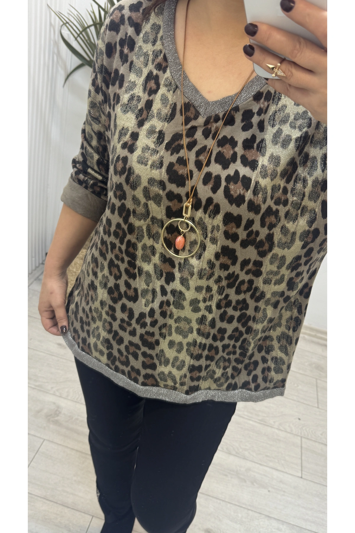Leopar Sim Baskılı Açık Kahverengi Bluz
