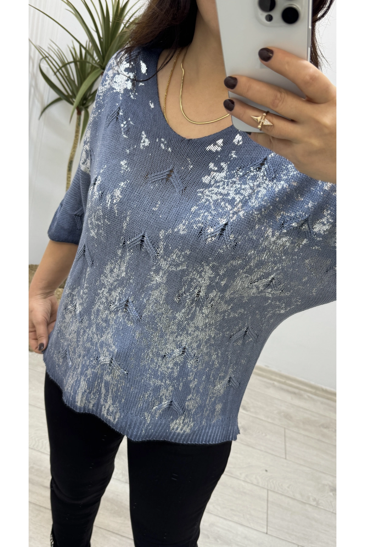 Varaklı İndigo Mavi İthal Triko Bluz