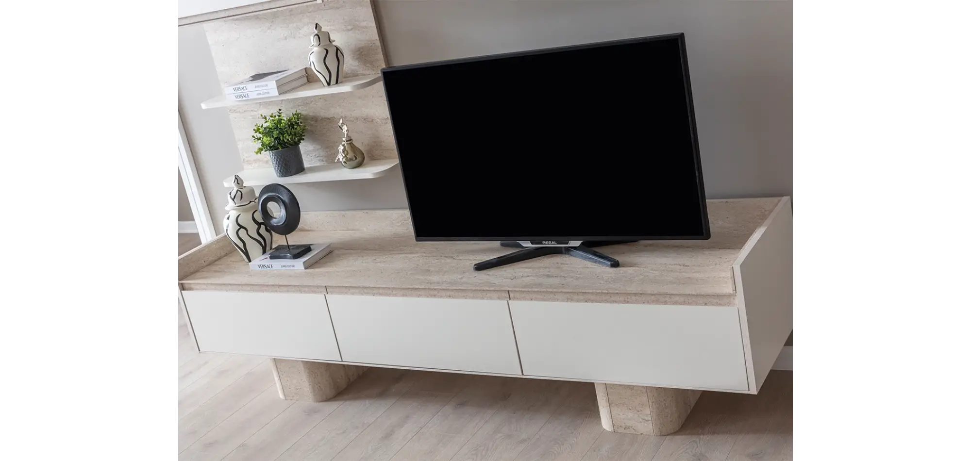 Frea Tv Ünitesi