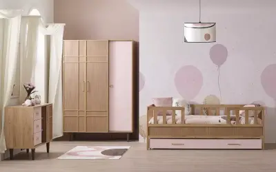 Alice Toddler