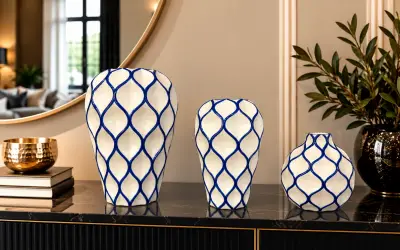 Geometrik Kabartma Cobalt Blue Vazo