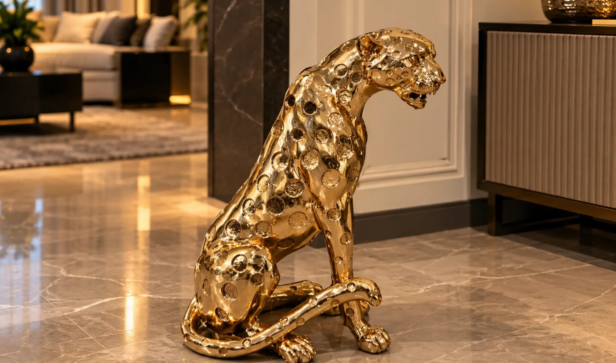 Gold Büyük Jaguar