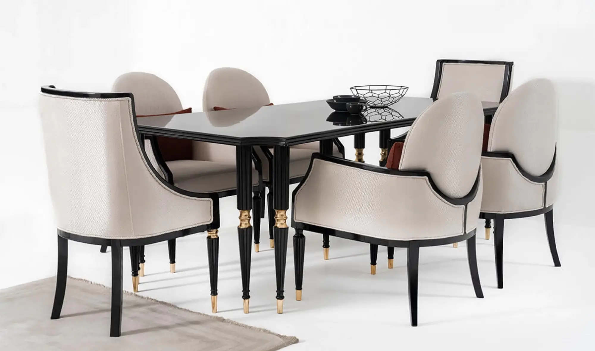 Harmonia Yemek Odası Takımı