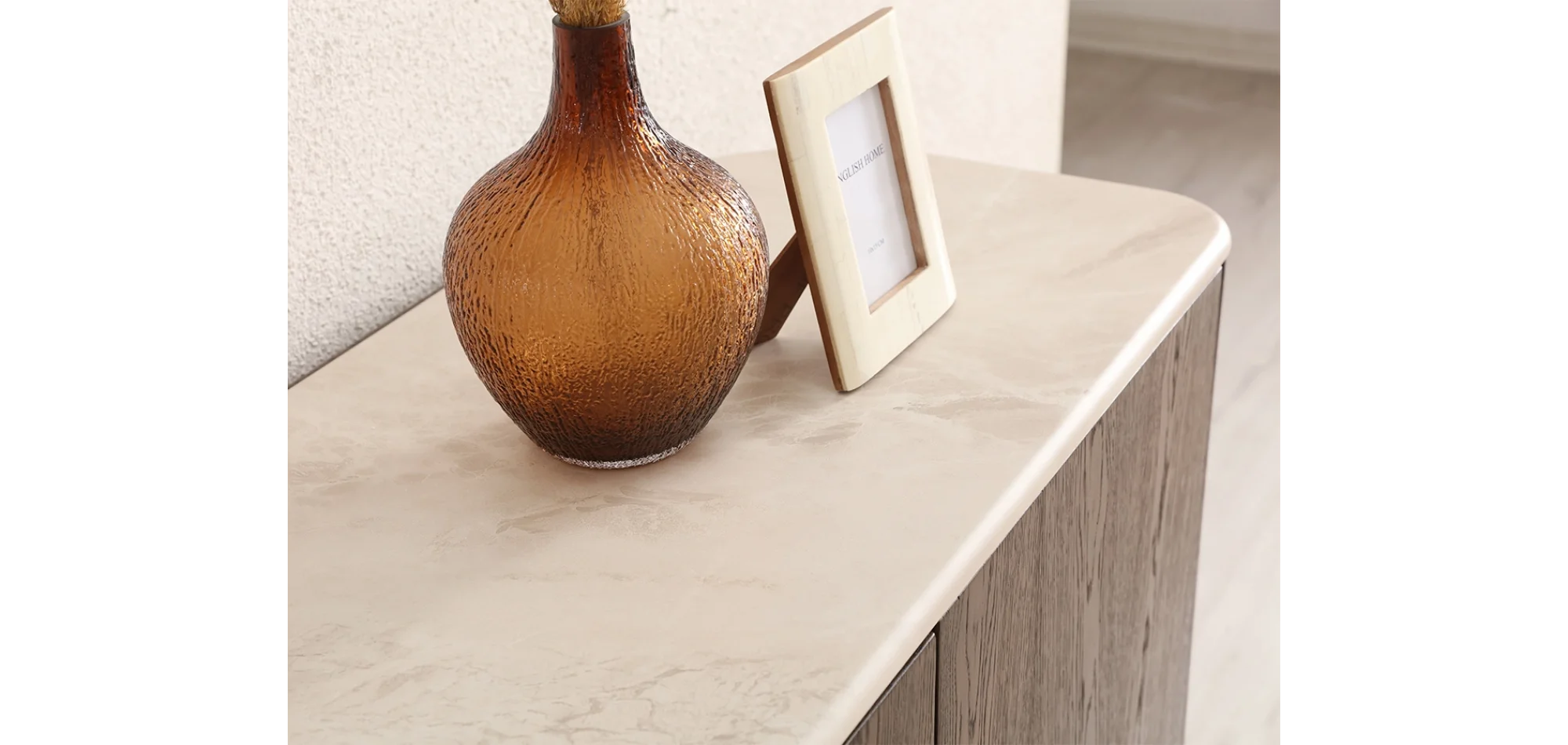 Lucerra Yemek Odası Takımı