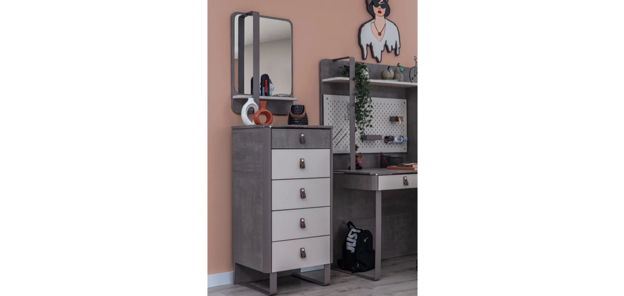 Aura Uzun Çamaşırlık